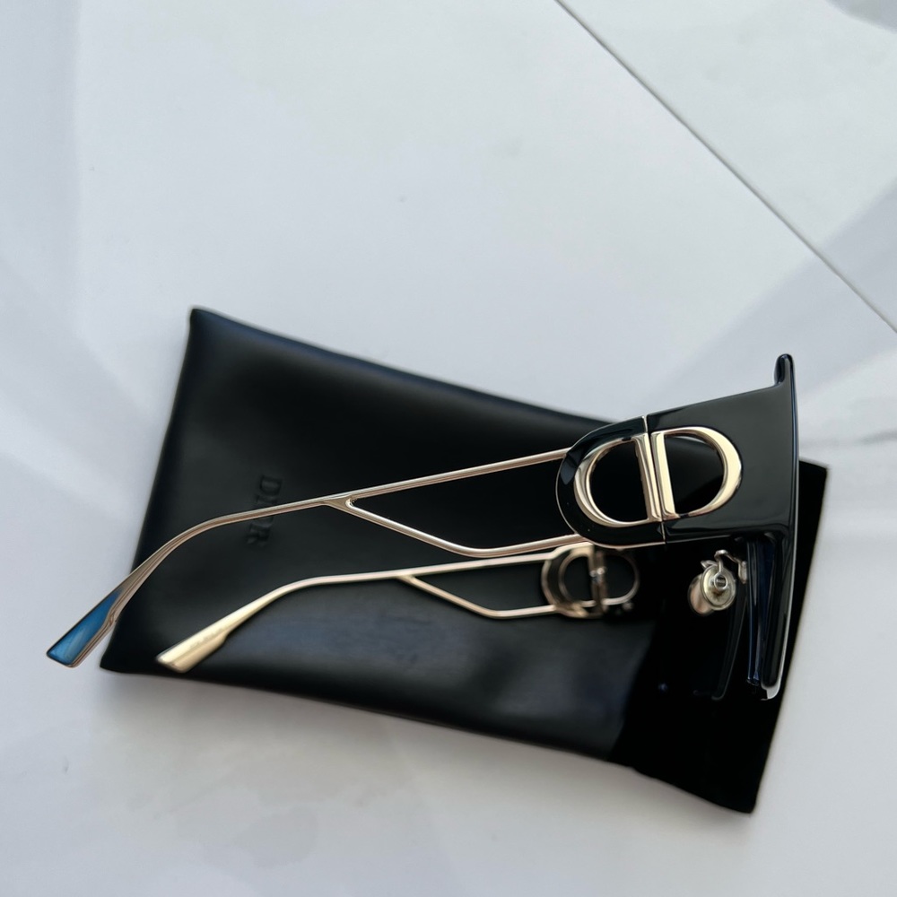 Authentic Dior sunglasses - Picture 4 of 8
